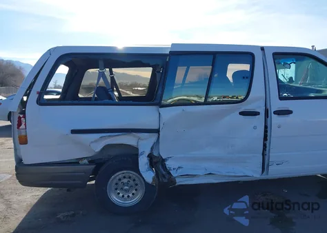 1996 Ford Aerostar from USA, damaged, VIN 1FMDA41X0TZC04472